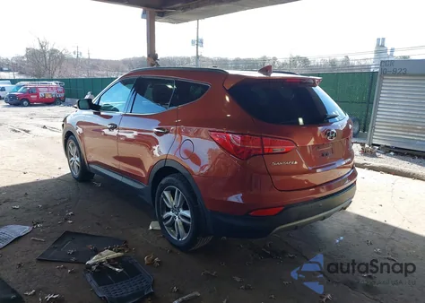 2014 Hyundai Santa Fe Sport 2.0L Turbo (A6) z USA, uszkodzony, nr VIN 5XYZWDLA1EG136141